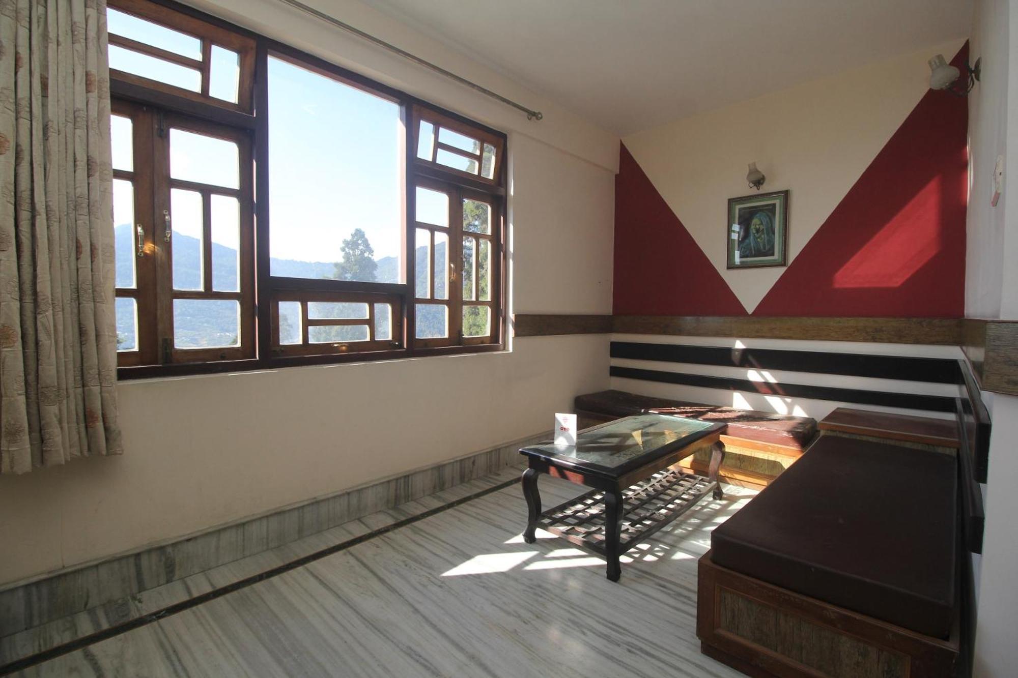 Oyo 10587 Vanjula Residency กังต็อก ภายนอก รูปภาพ